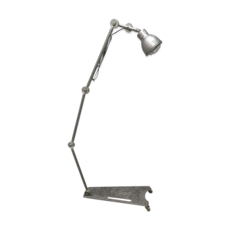 Devil lamp industrial body lamp four folding arms