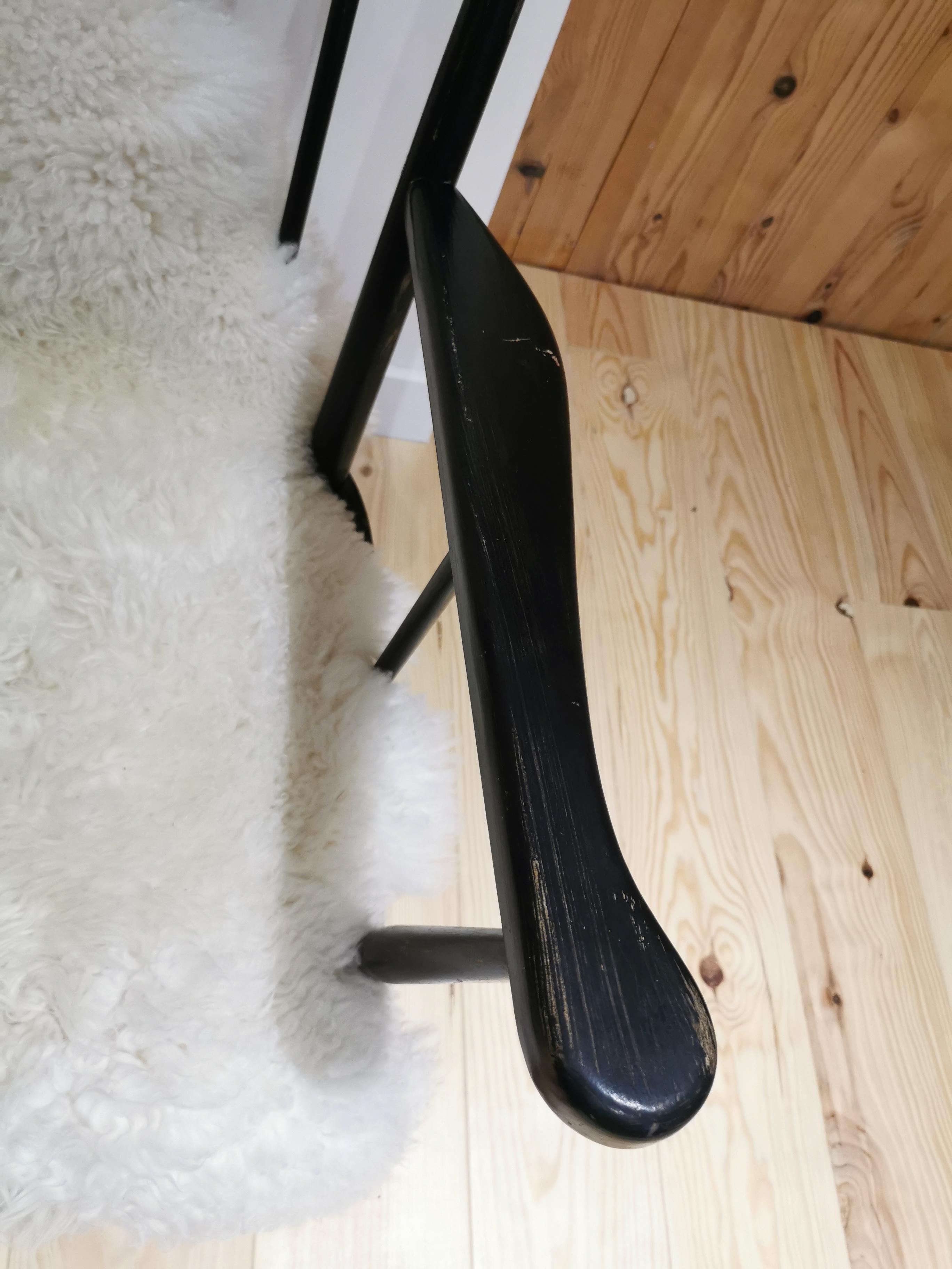 Baumann fan chair