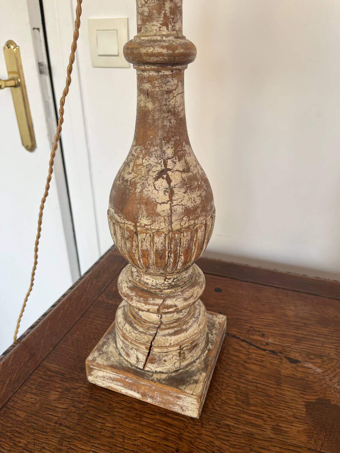Paire de lampes bois cérusé