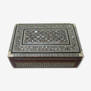 Oriental-style mother-of-pearl wooden box