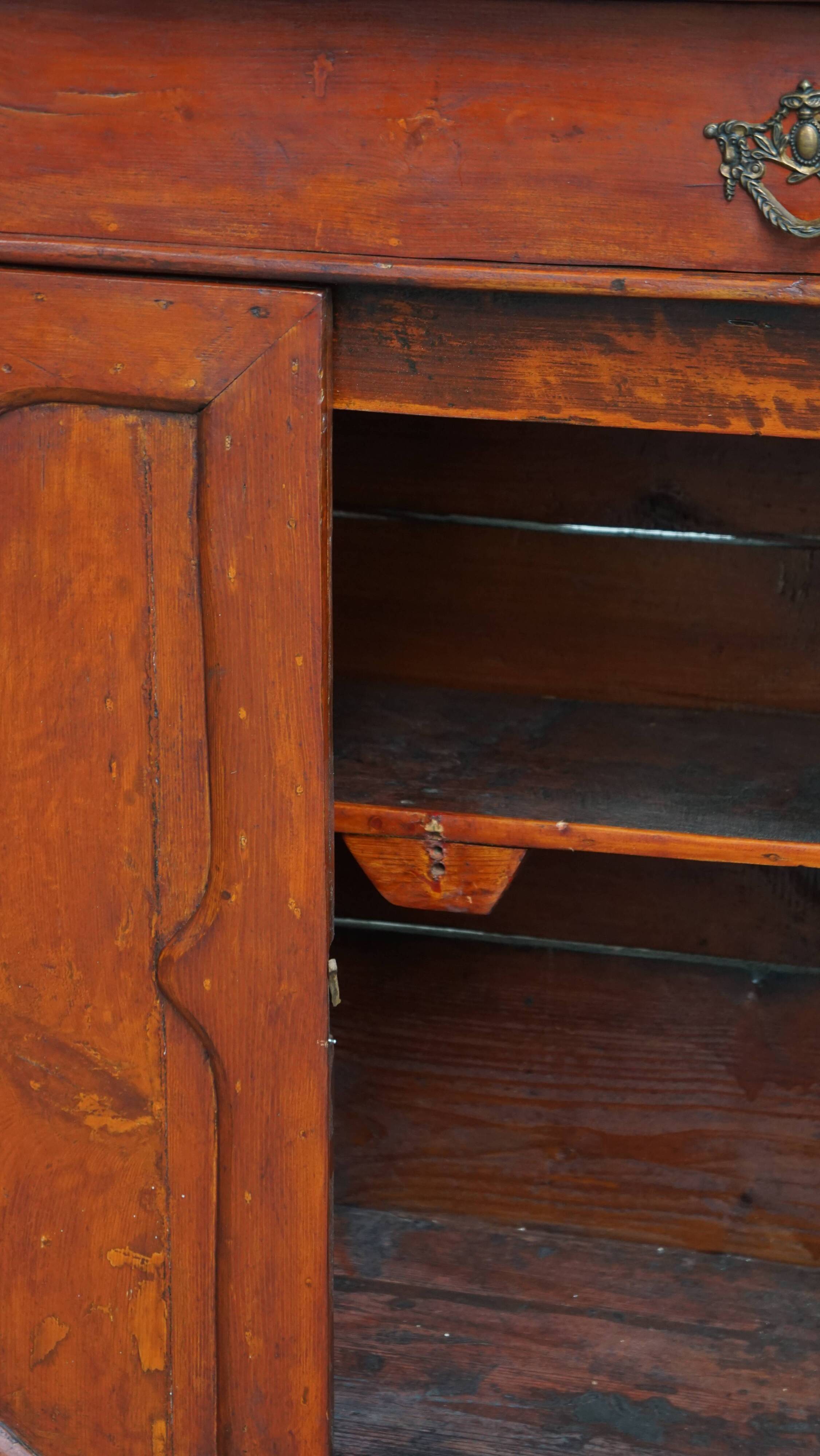 Antique Cabinet in Red/Brown with 2 Doors and a Drawer with Working Lock