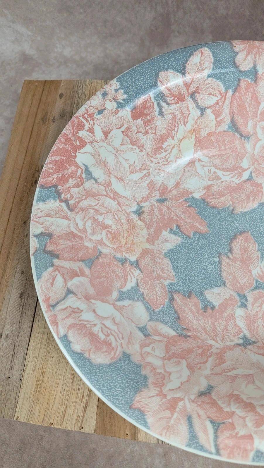 Vintage floral patterned shallow dish