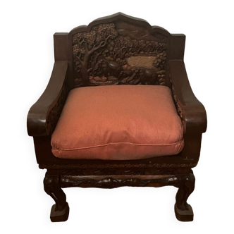 Mahogany oriental living room