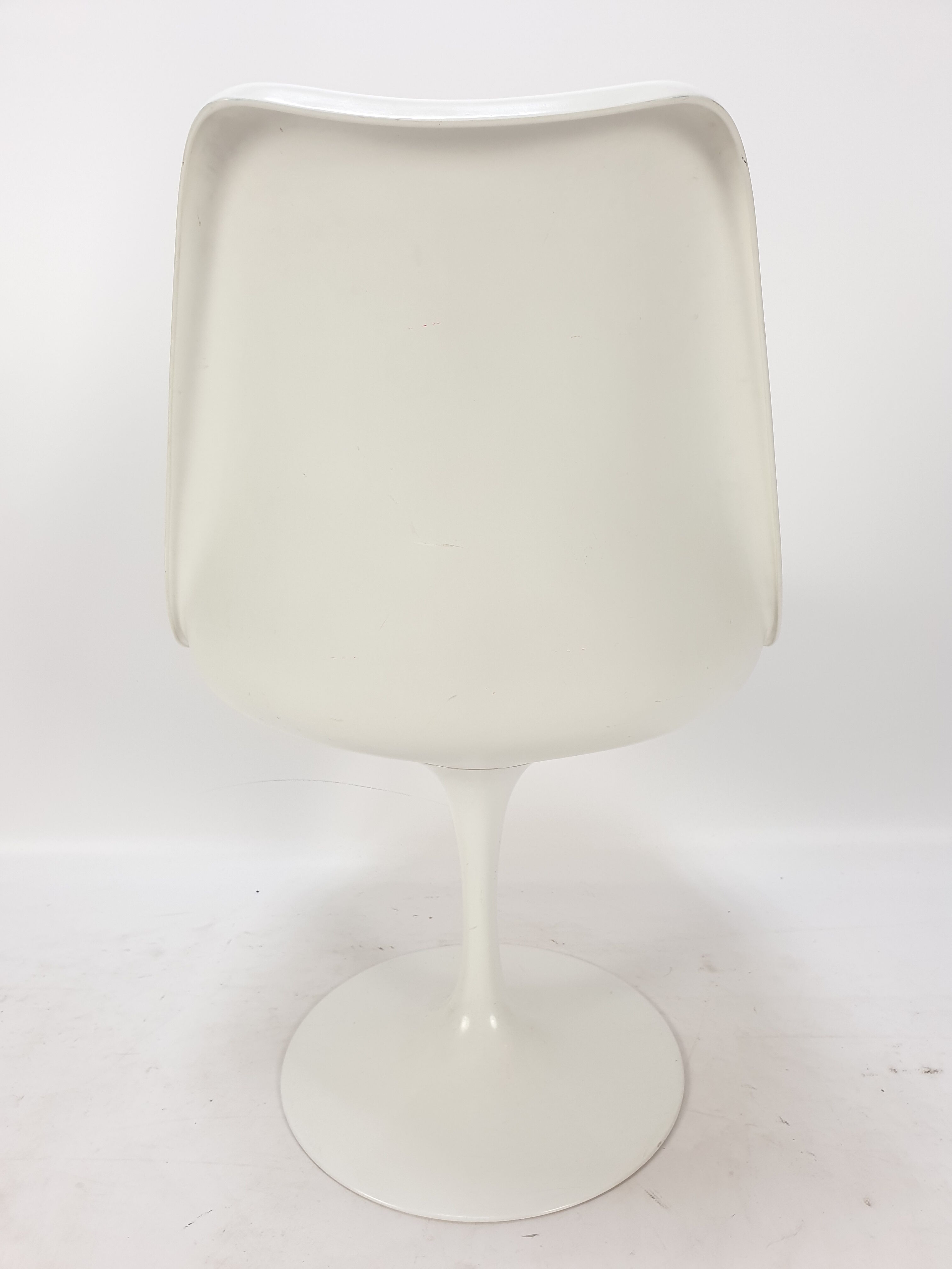 Tulip dining set by Eero Saarinen for Knoll, 1960