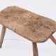 Tabouret de traite rural ancien en hêtre massif