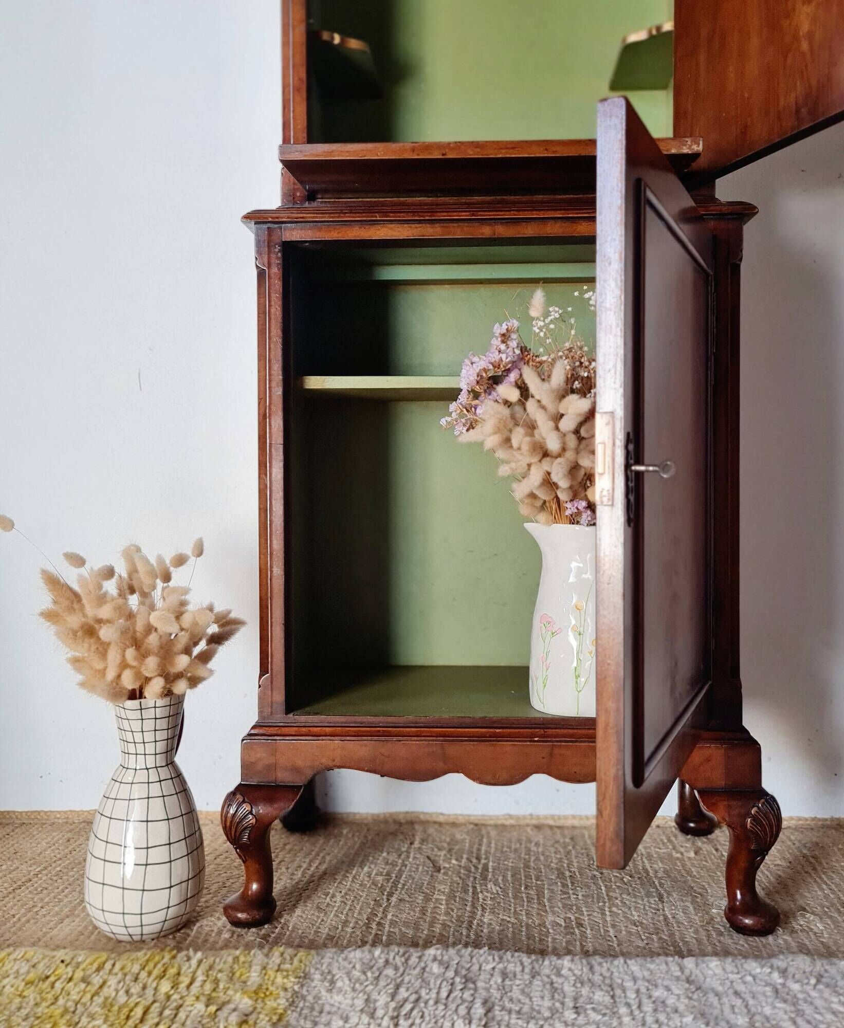 Walnut wardrobe 1930 - English storage furniture