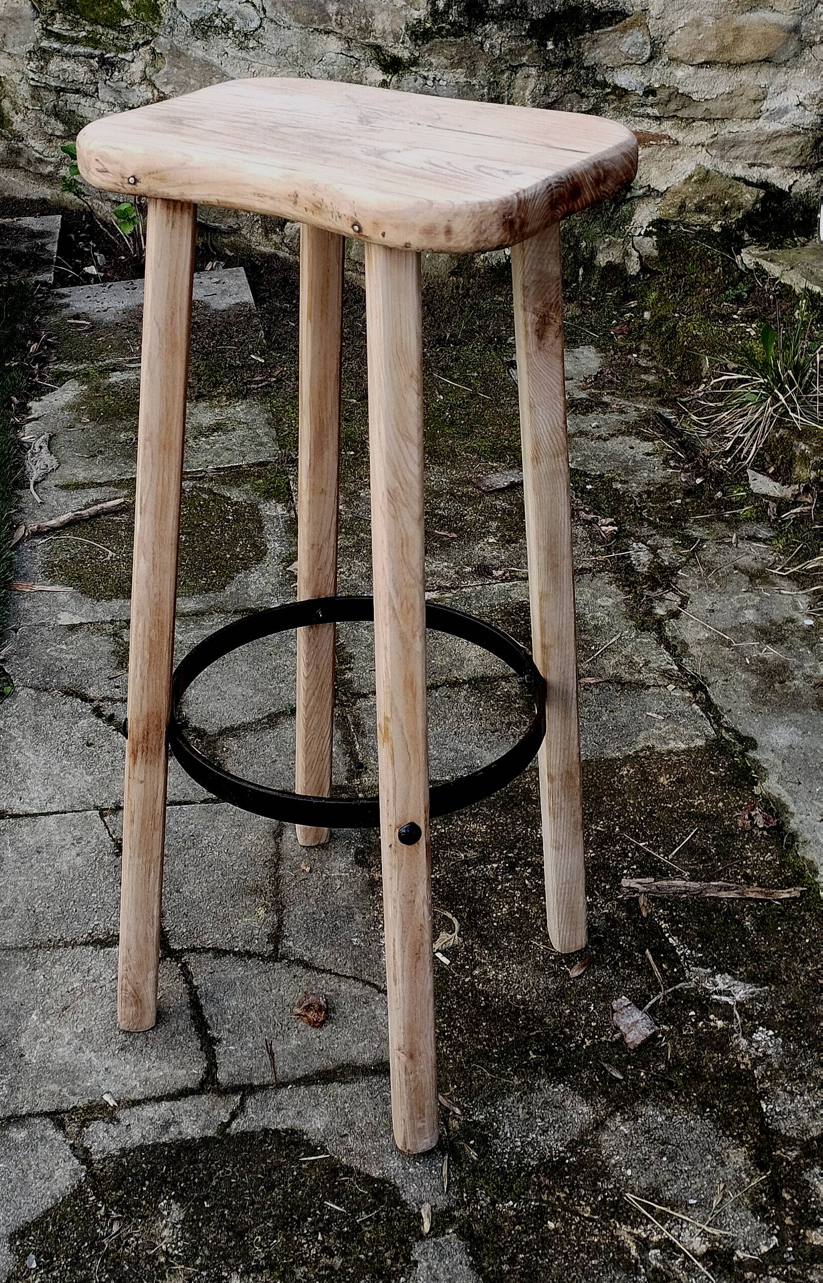 HIGH WOODEN STOOL