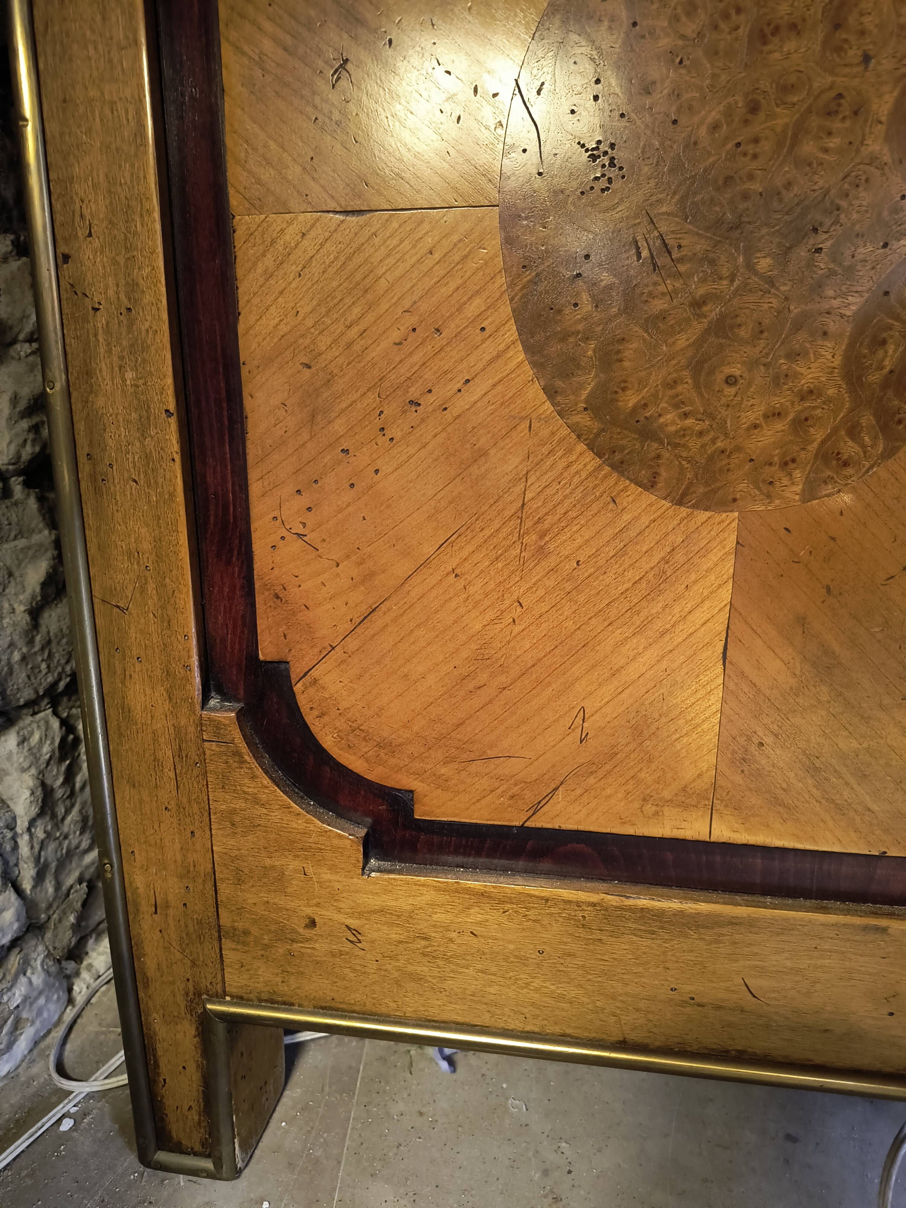 "Louis XIV" style commode with green Alpine marble and walnut burl.