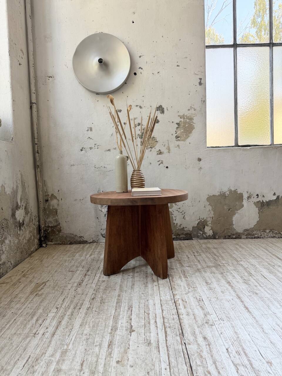 Constructivist gueridon 1950 mahogany