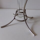 Vase sur socle