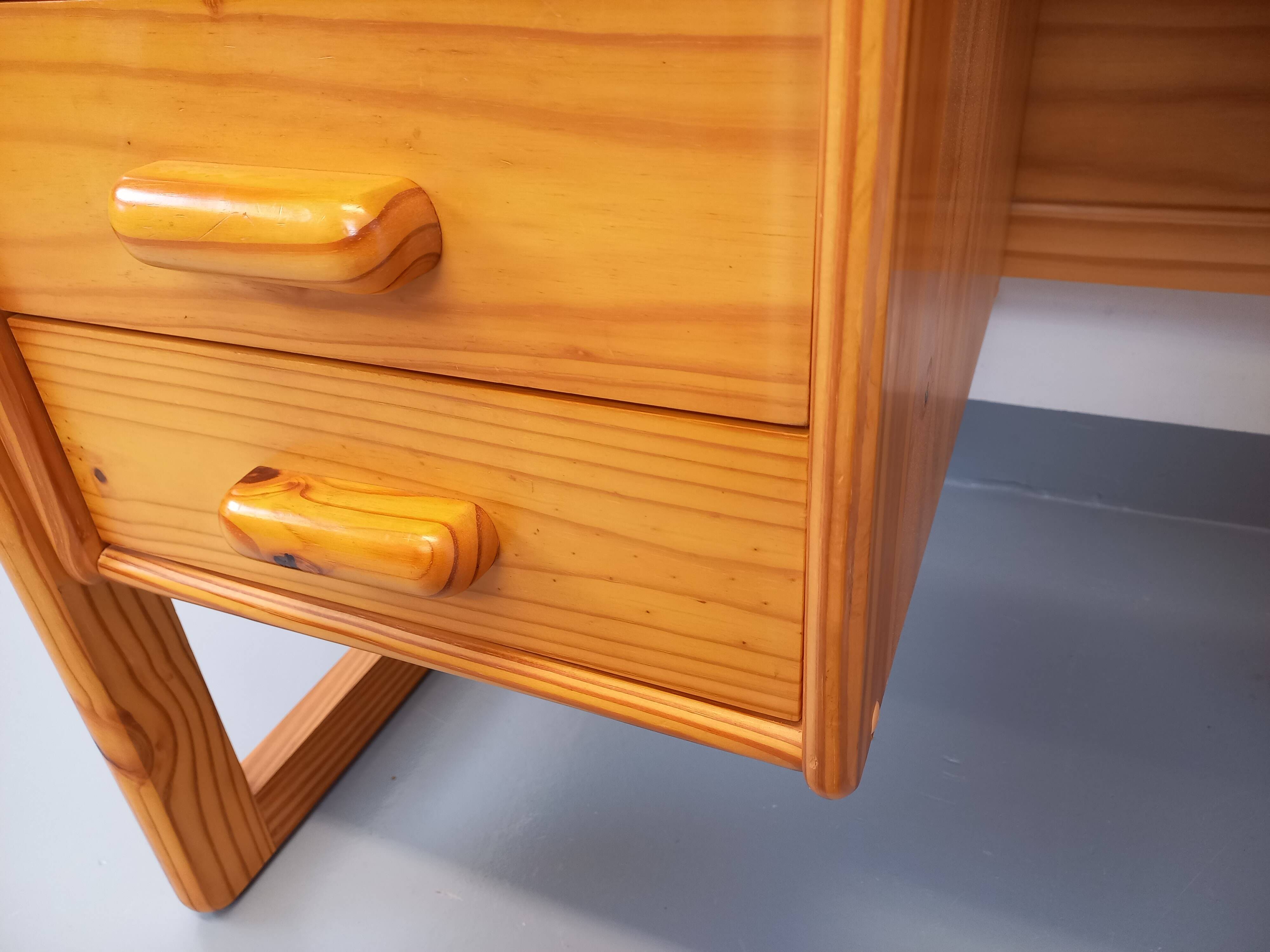 Vintage sled leg pine executive desk from the 60s-70s