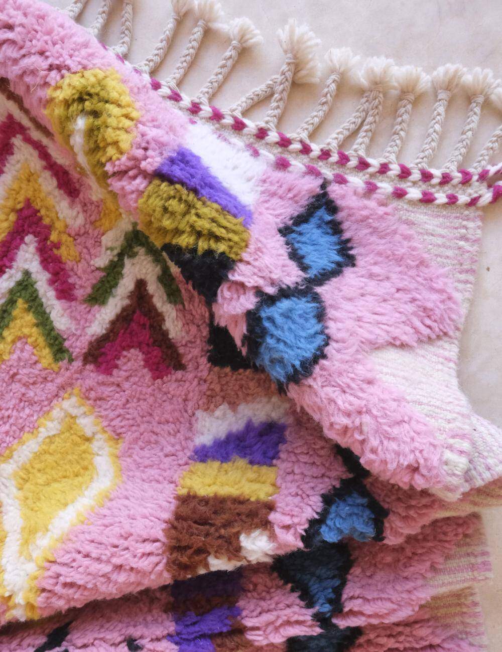 Pink Berber Rug - 206 x 160 cm