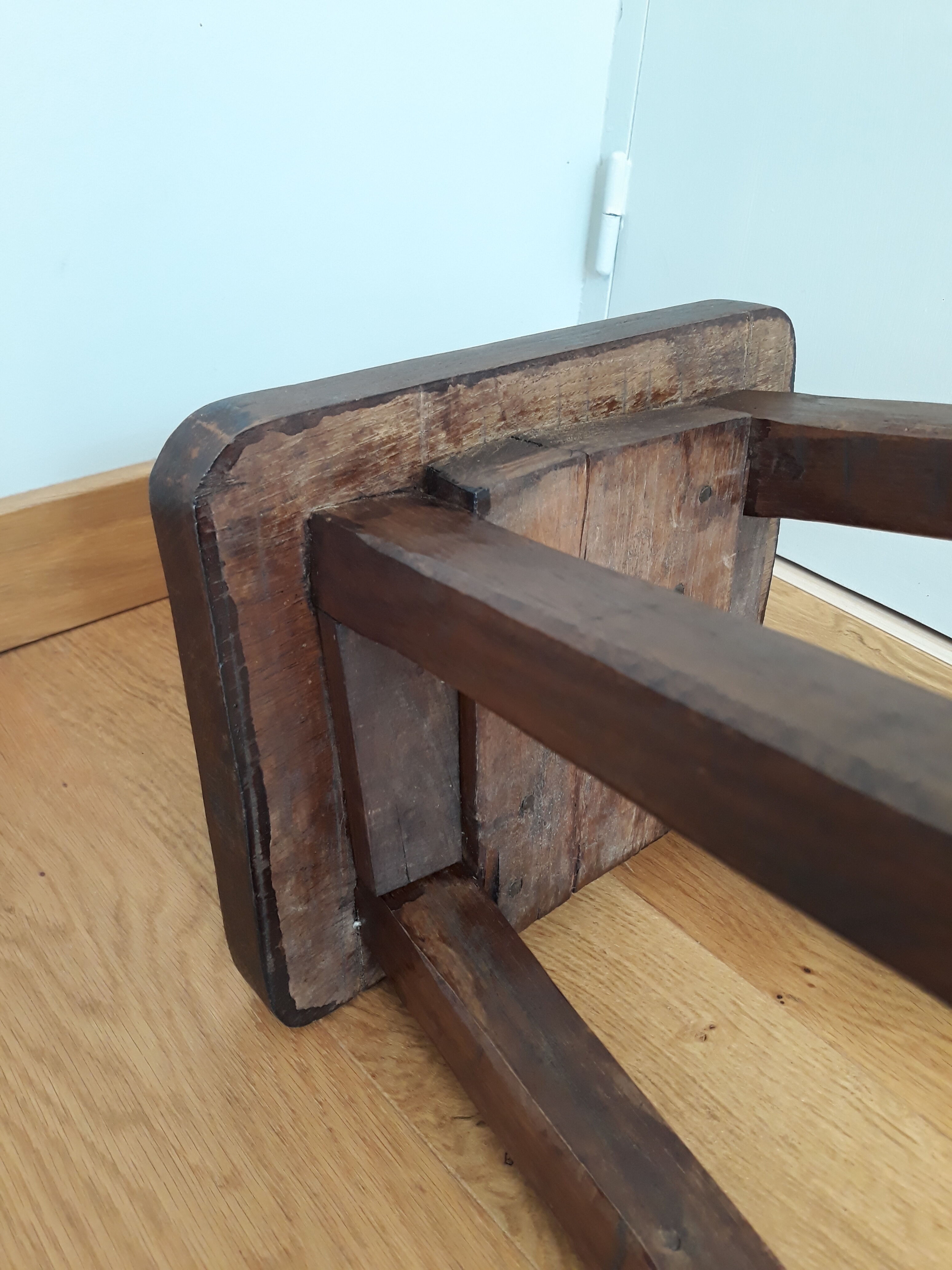 Rectangular solid wood farmhouse stool