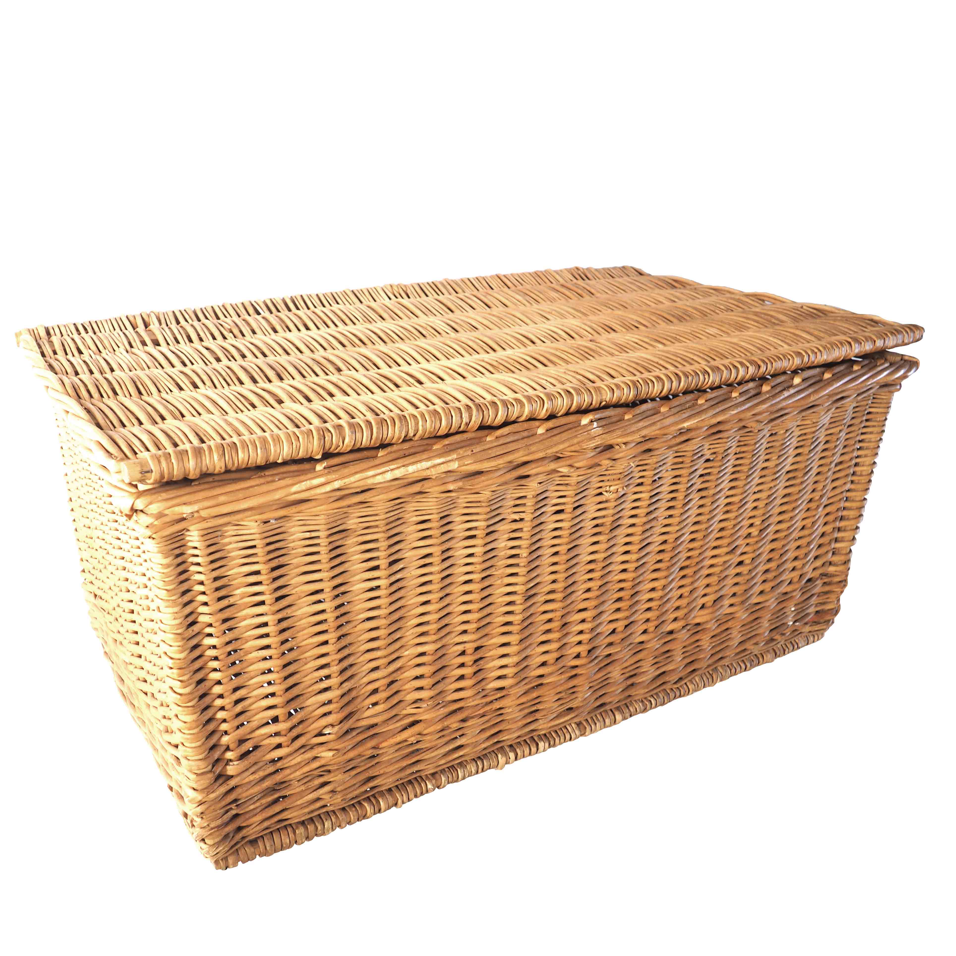 Rattan chest