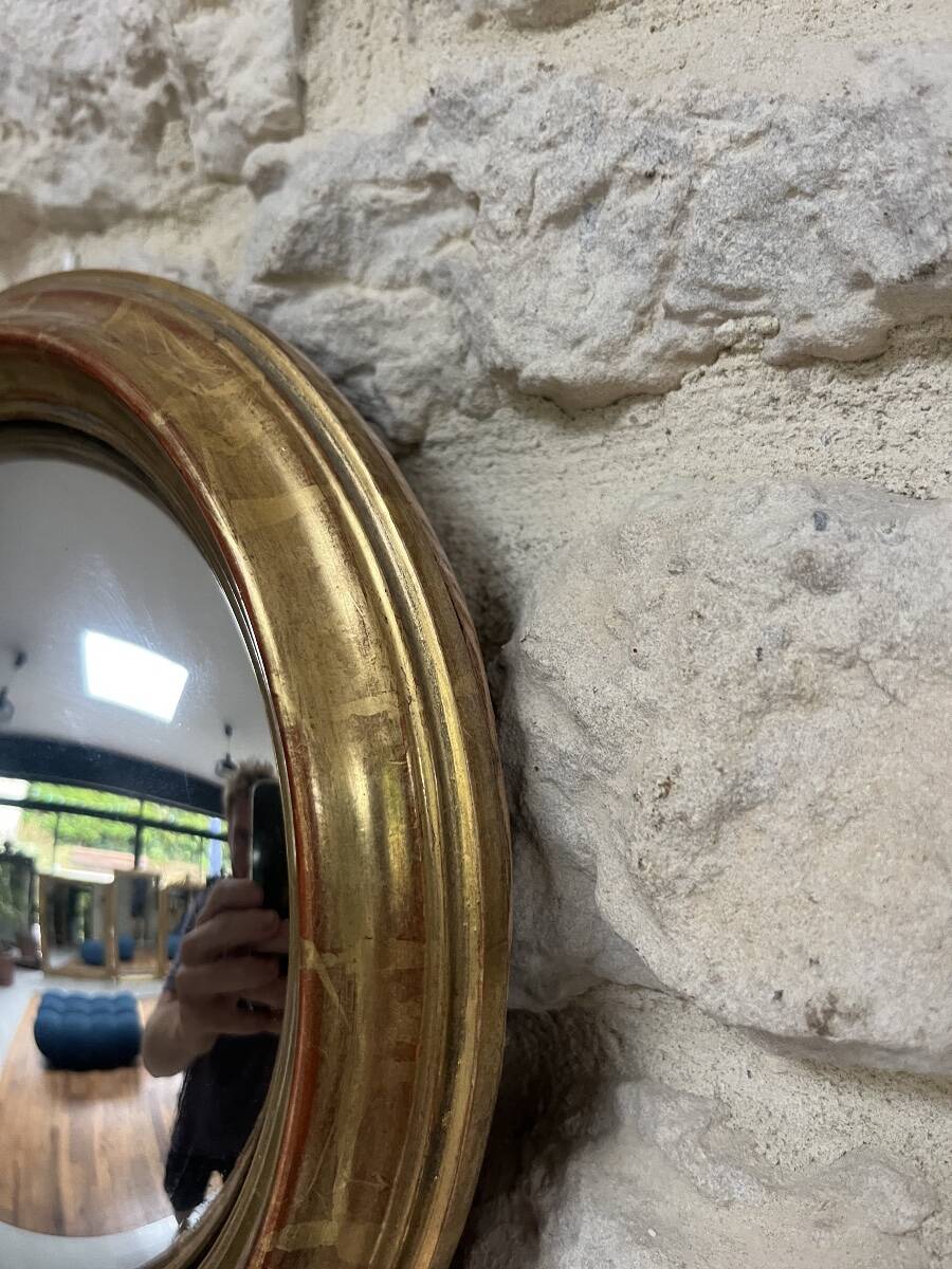 Paire de miroirs anciens 22,5cm de sorcière doré à la feuille d’or