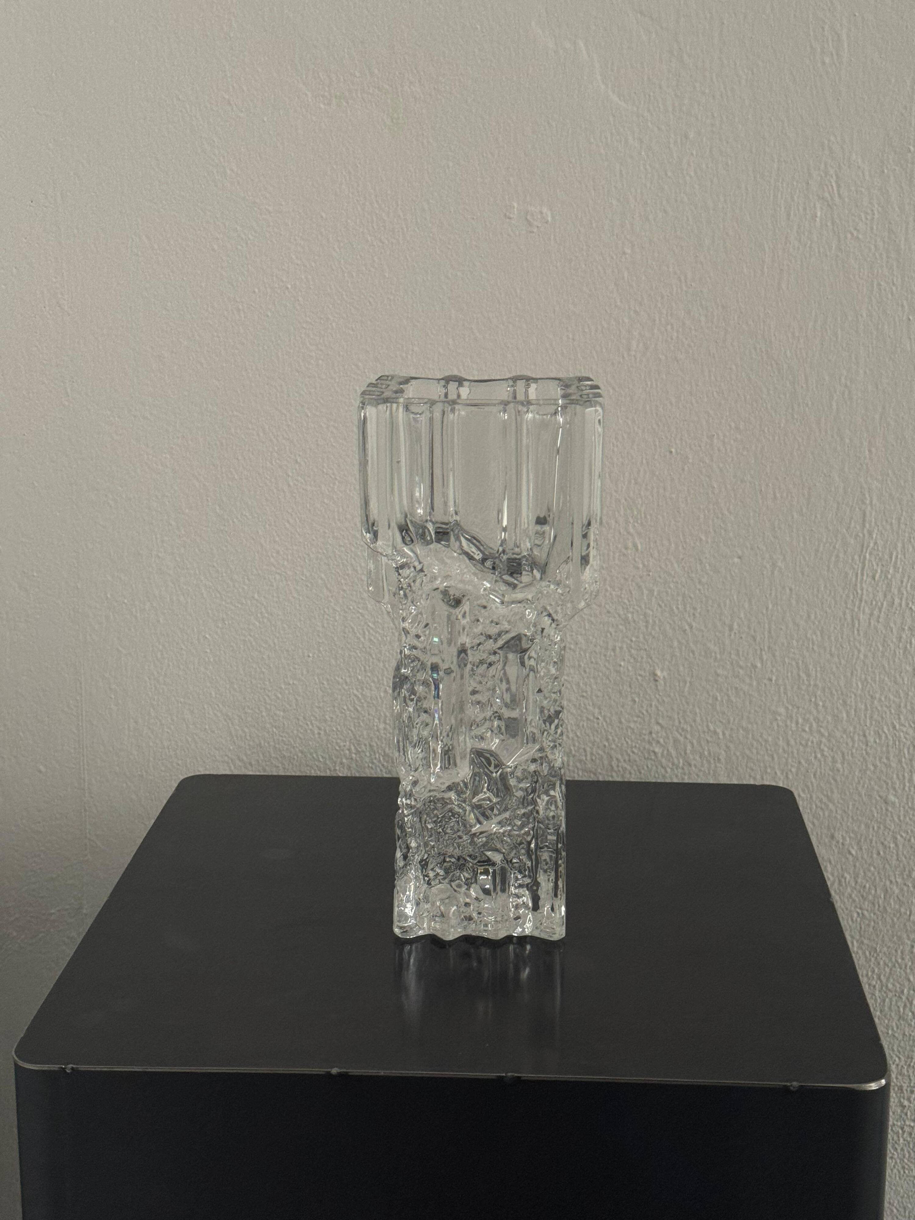 Big collectible vase with ice cube effect in glass from Limburg 1970