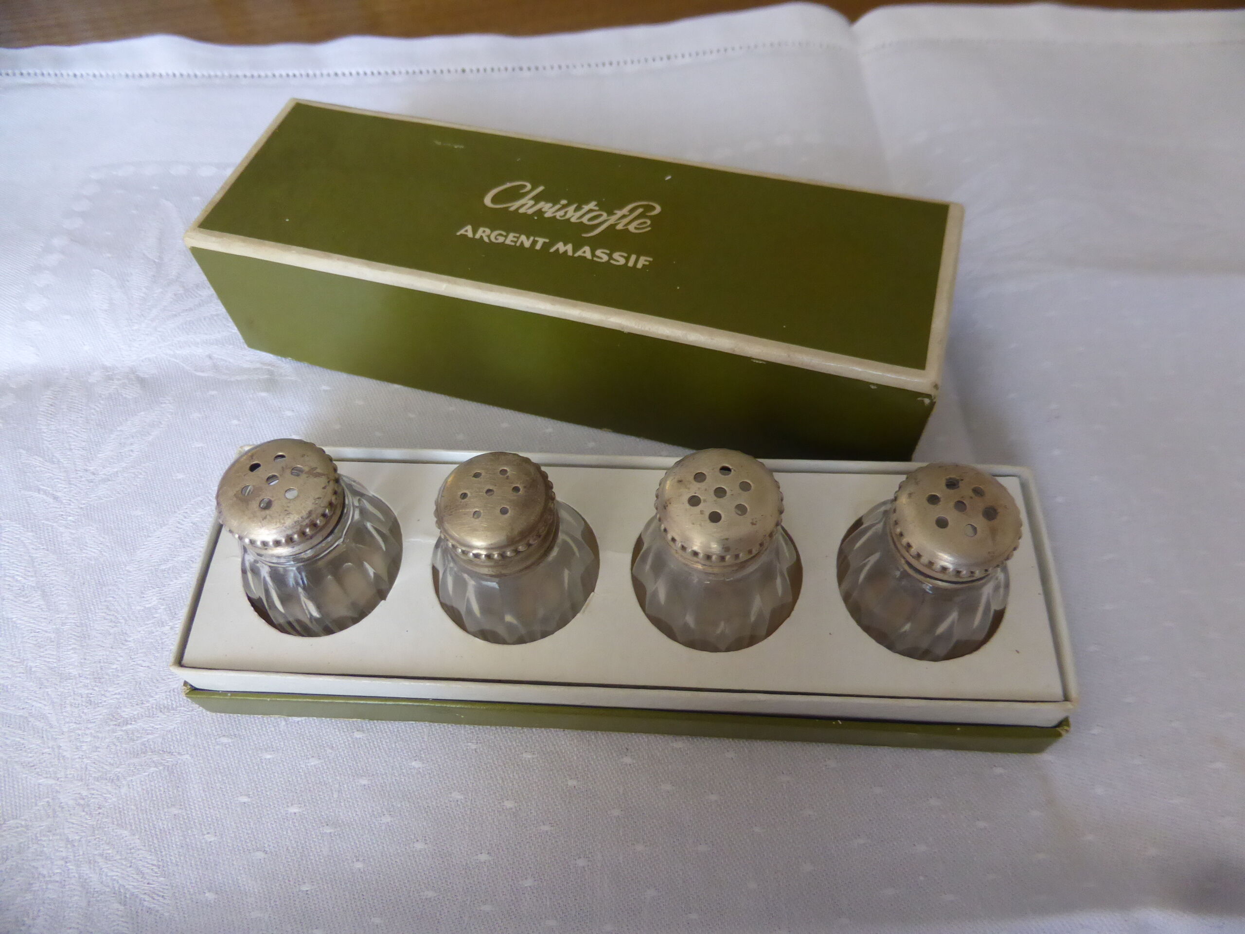 Christofle House salt shakers' box