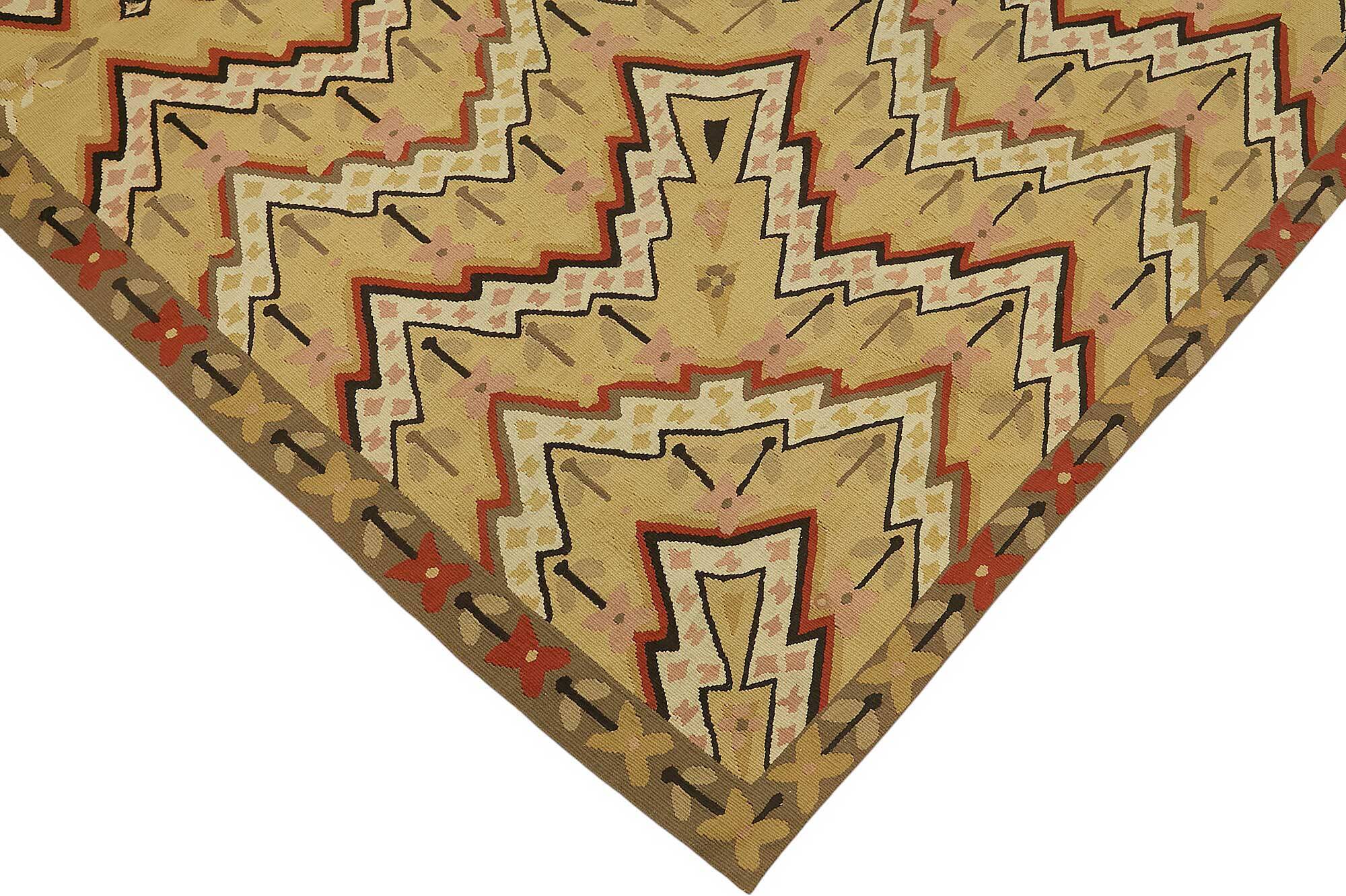 Handmade European Vintage Aubusson Kilim 196 cm x 311 cm