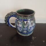 Choppe in polychrome earthenware twisted handle