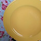 Plat rond ancien en faïence jaune