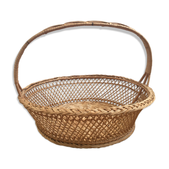 Rattan round basket