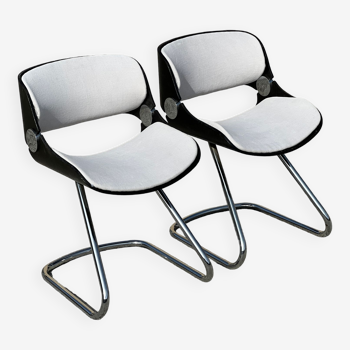 Pair of chairs 1970