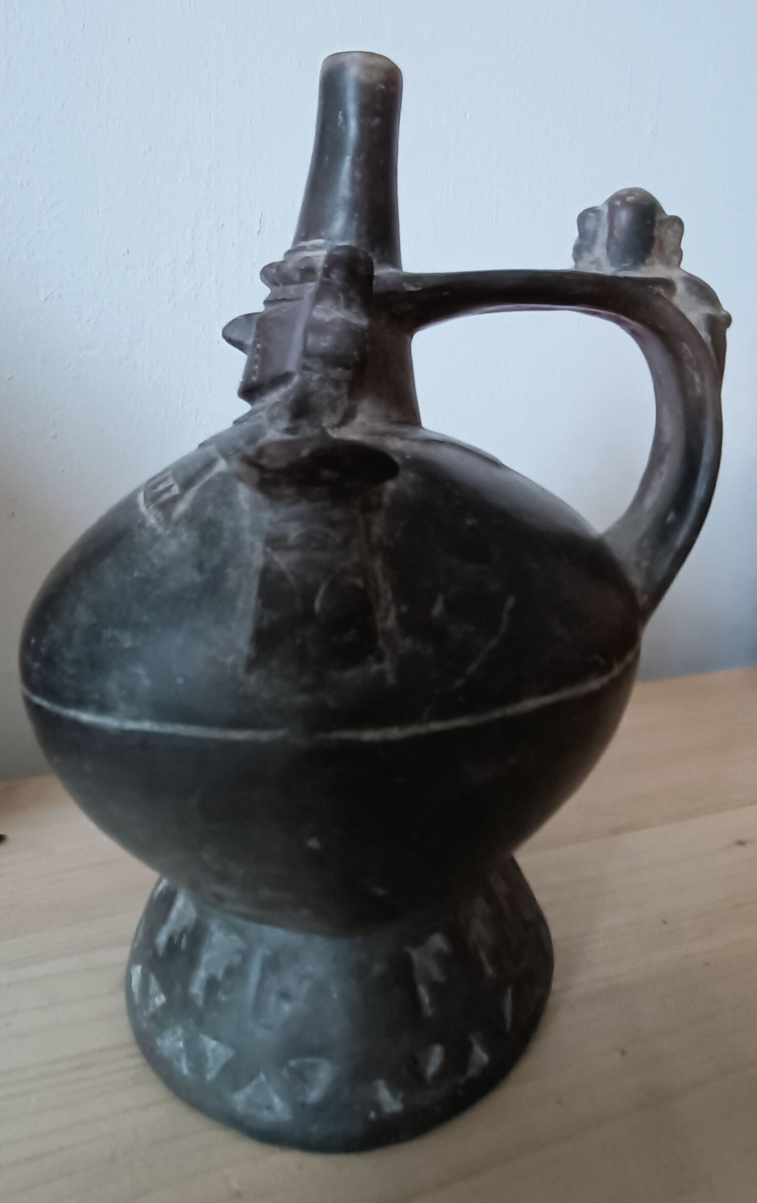 Funerary vase Lambeyeque Chimu Peru Pre-Columbian 10 11th century