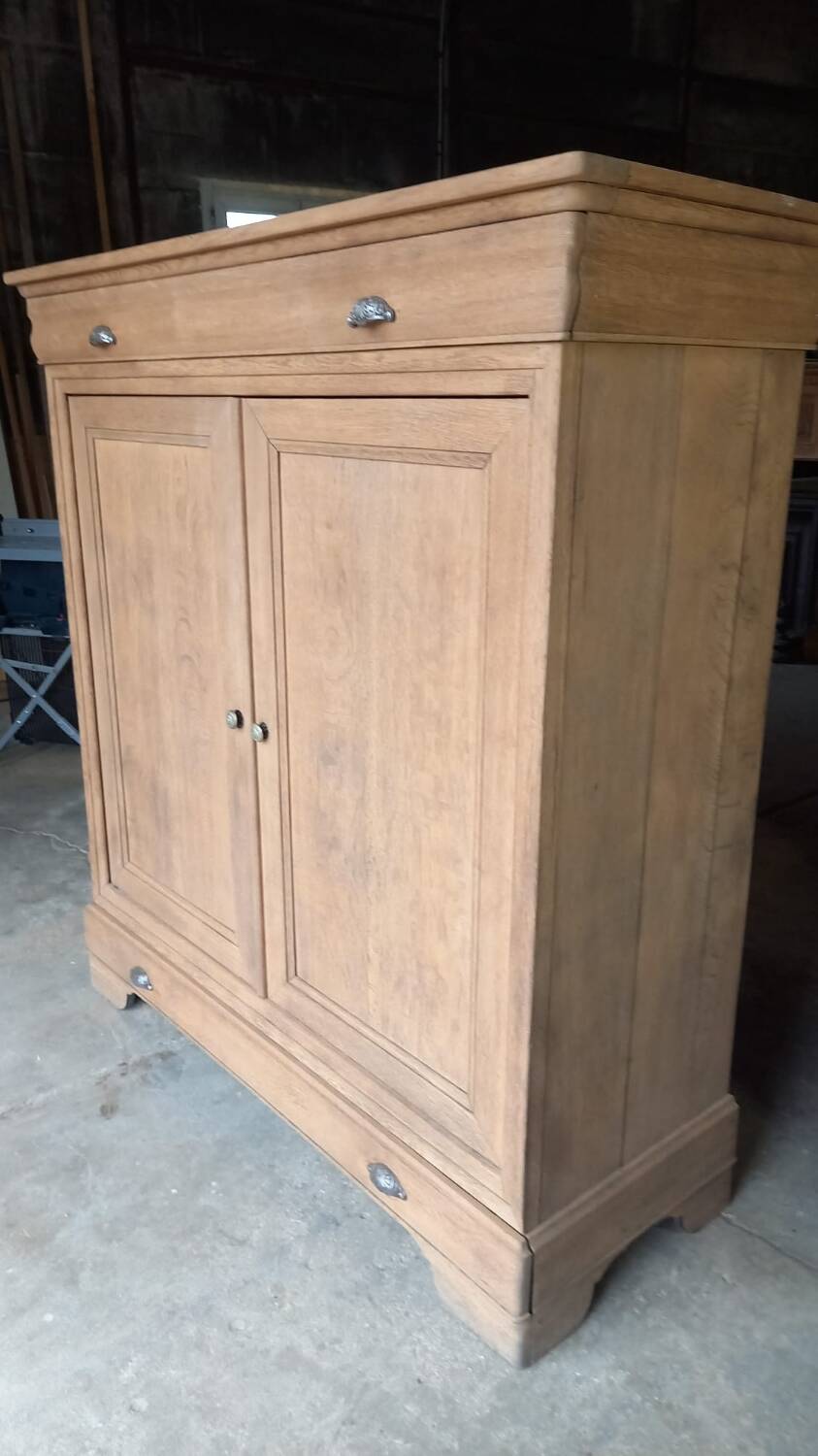 19th-century solid oak Parisian buffet
