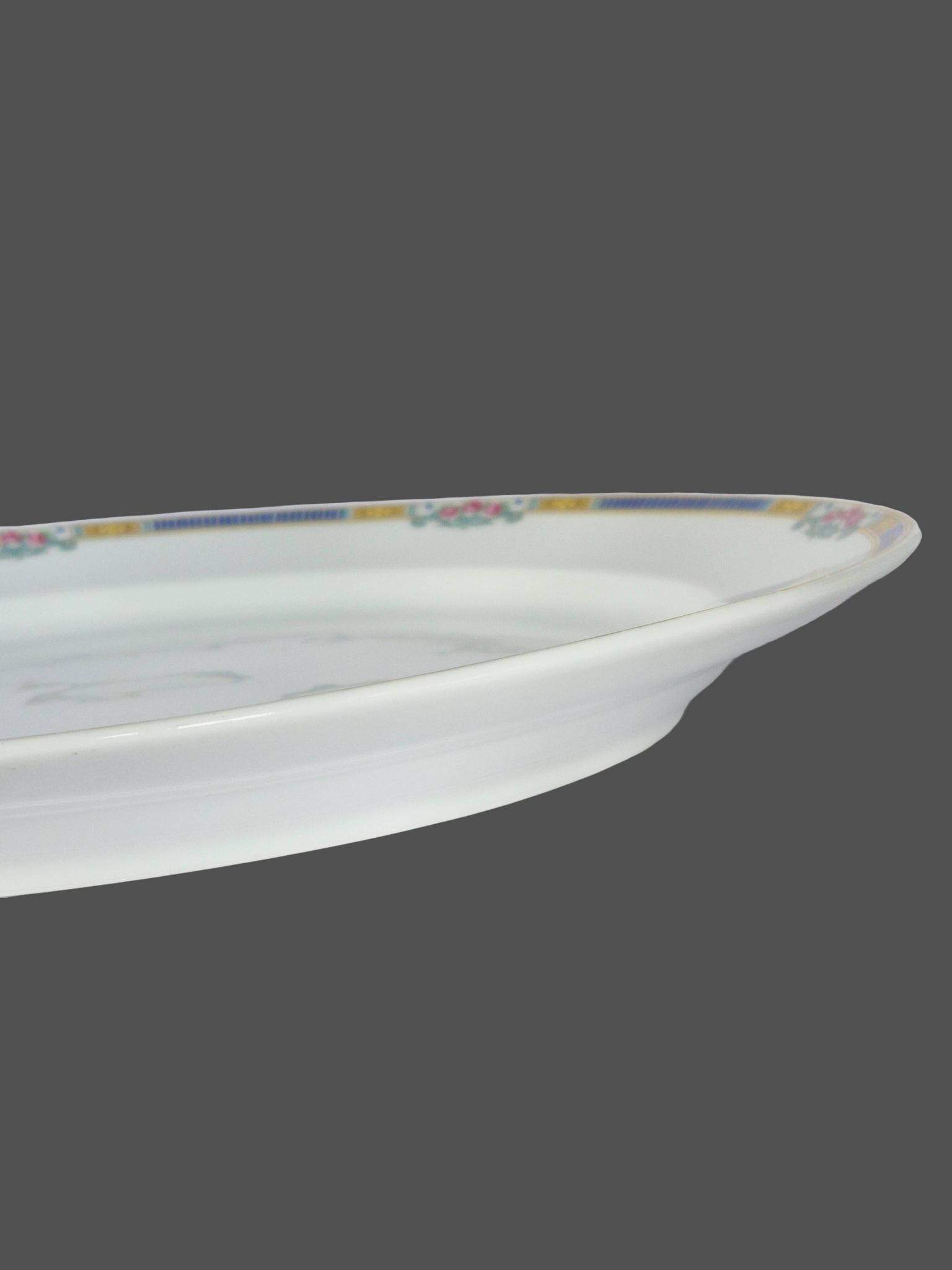 Large oval dish in Limoges porcelain by Bernardaud & Cie – Art Deco