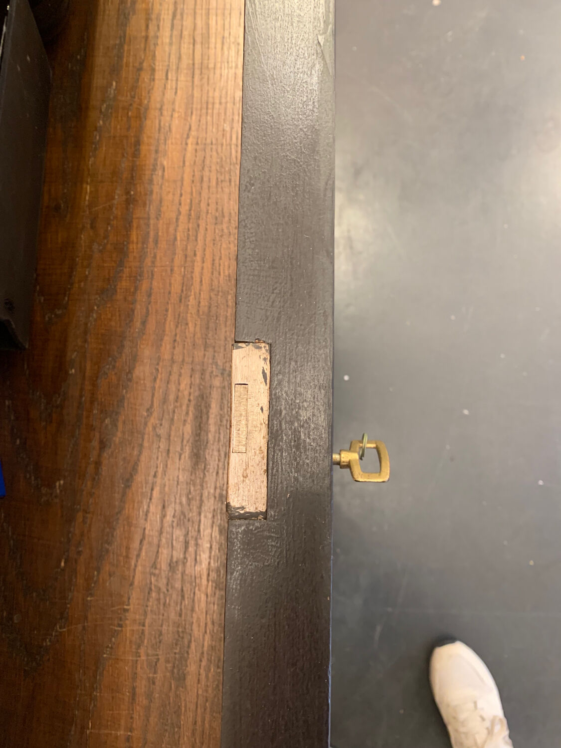 Chest of drawers tomb black patina Louis XV style