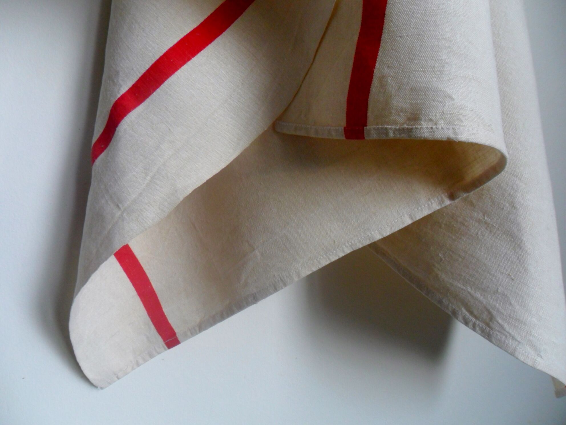 Set of 3 old linen towels