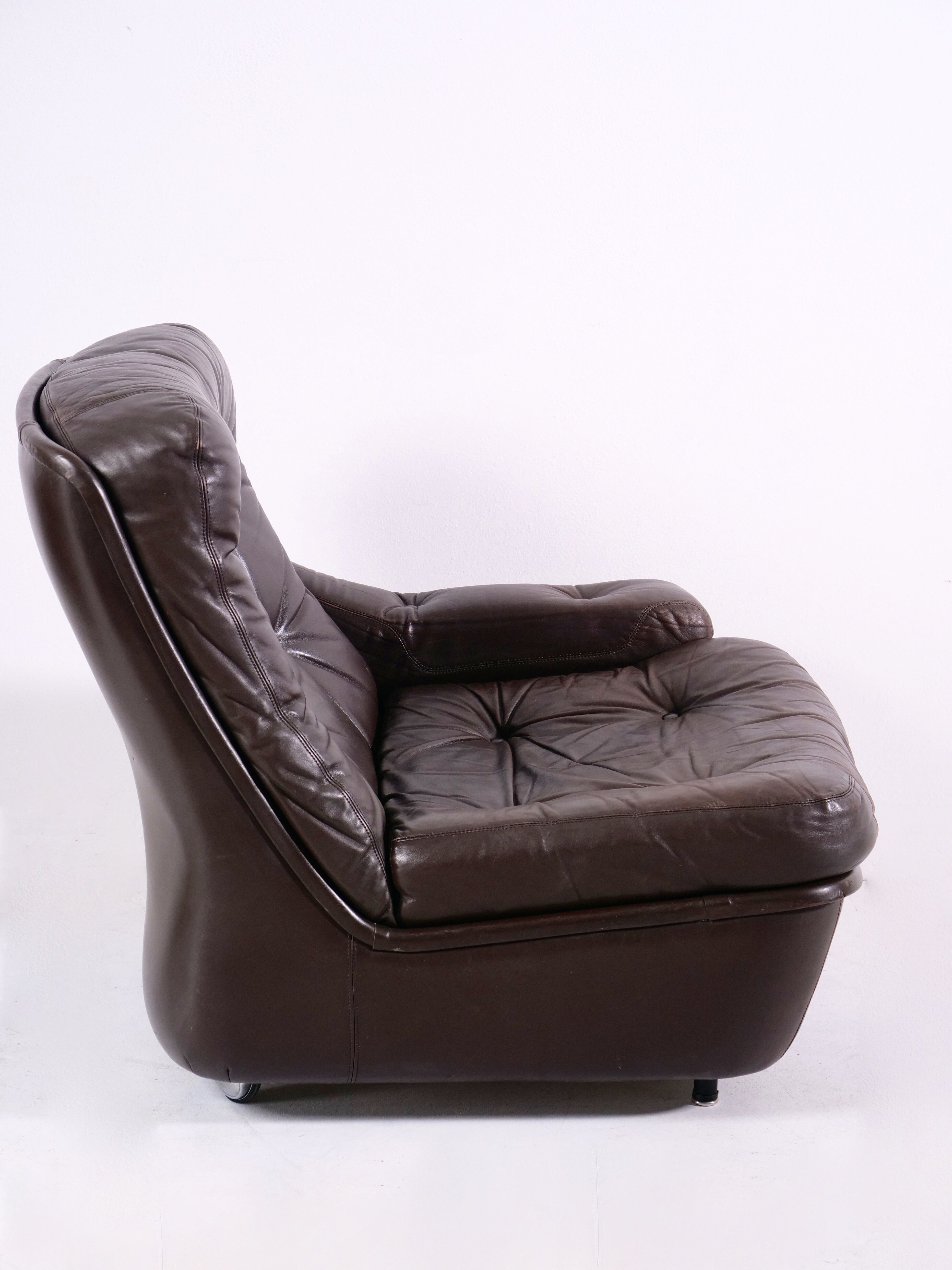 Modular leather sofa by michel cadestin for airborne