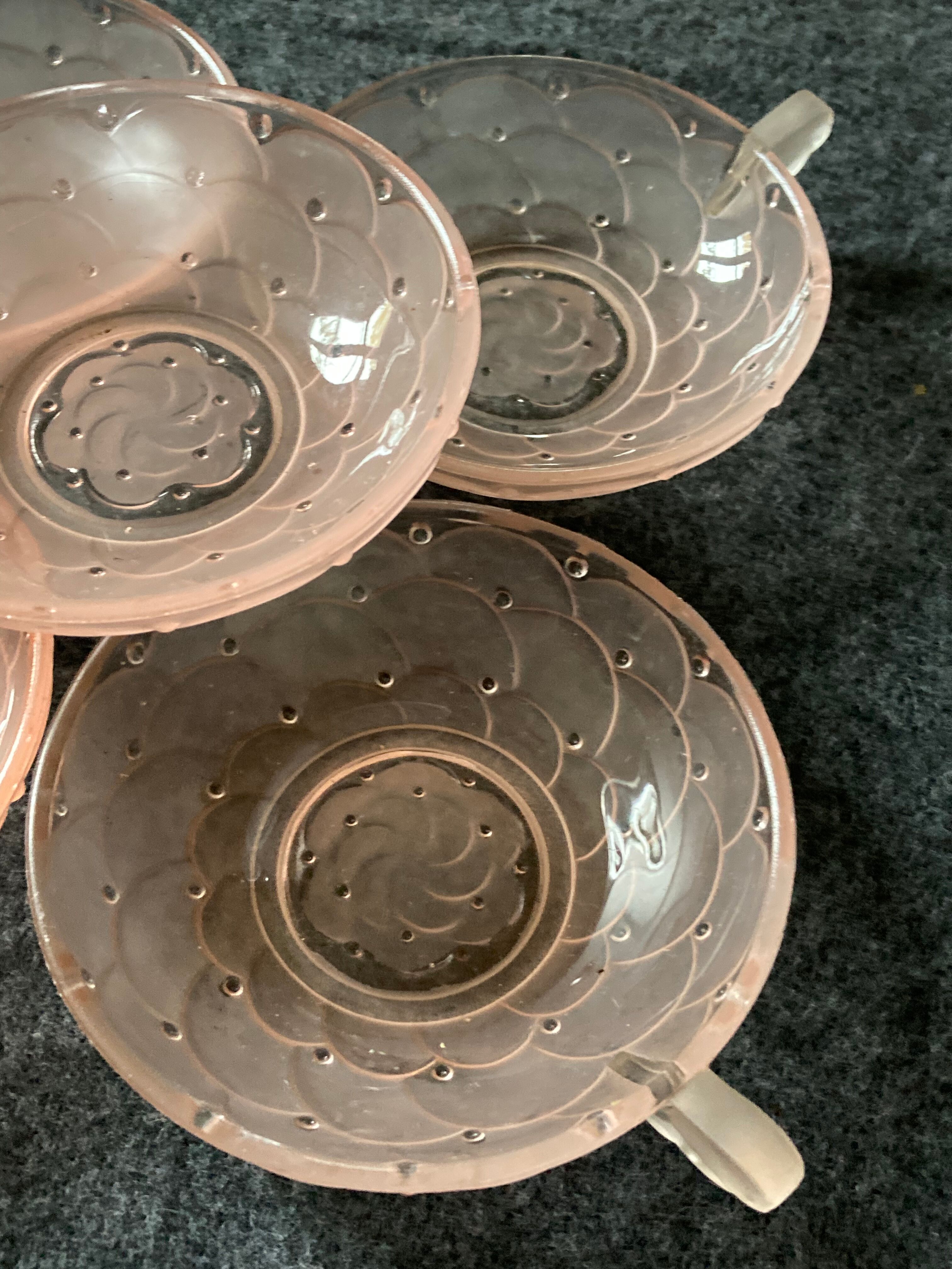 5 art deco cups pink old glass