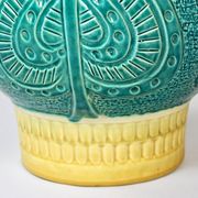 Vase en céramique turquoise de secours jaune