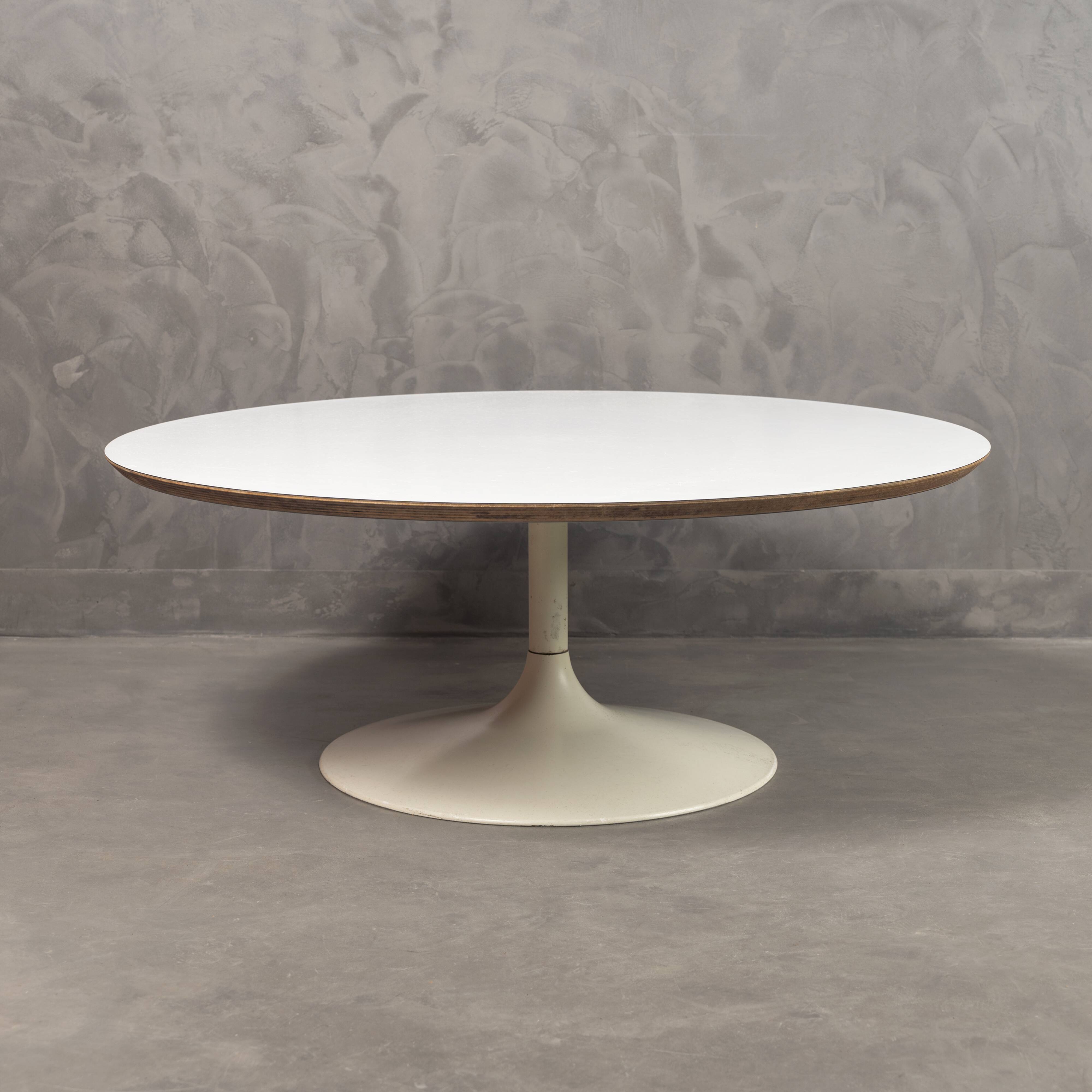 Coffee table T830 by Geoffrey Harcourt for Artifort, 1966