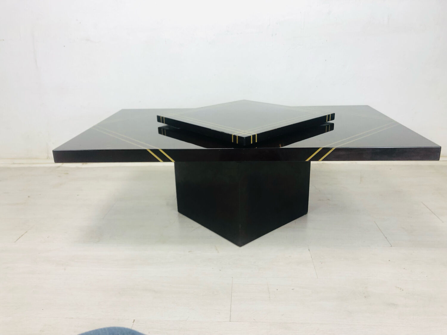 Coffee table 70/80