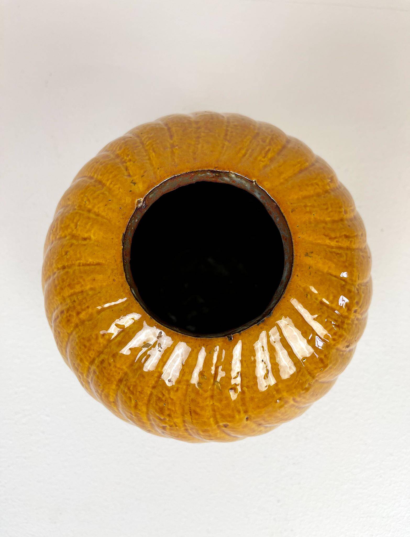 Rare pair of mid-century modern vases by Gunnar Nylund, Rörstrand, Sweden, 1940s.