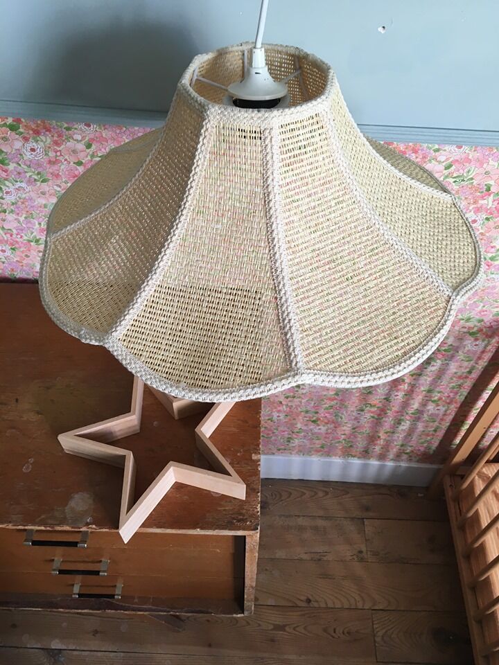 Rattan flower hanging lamp