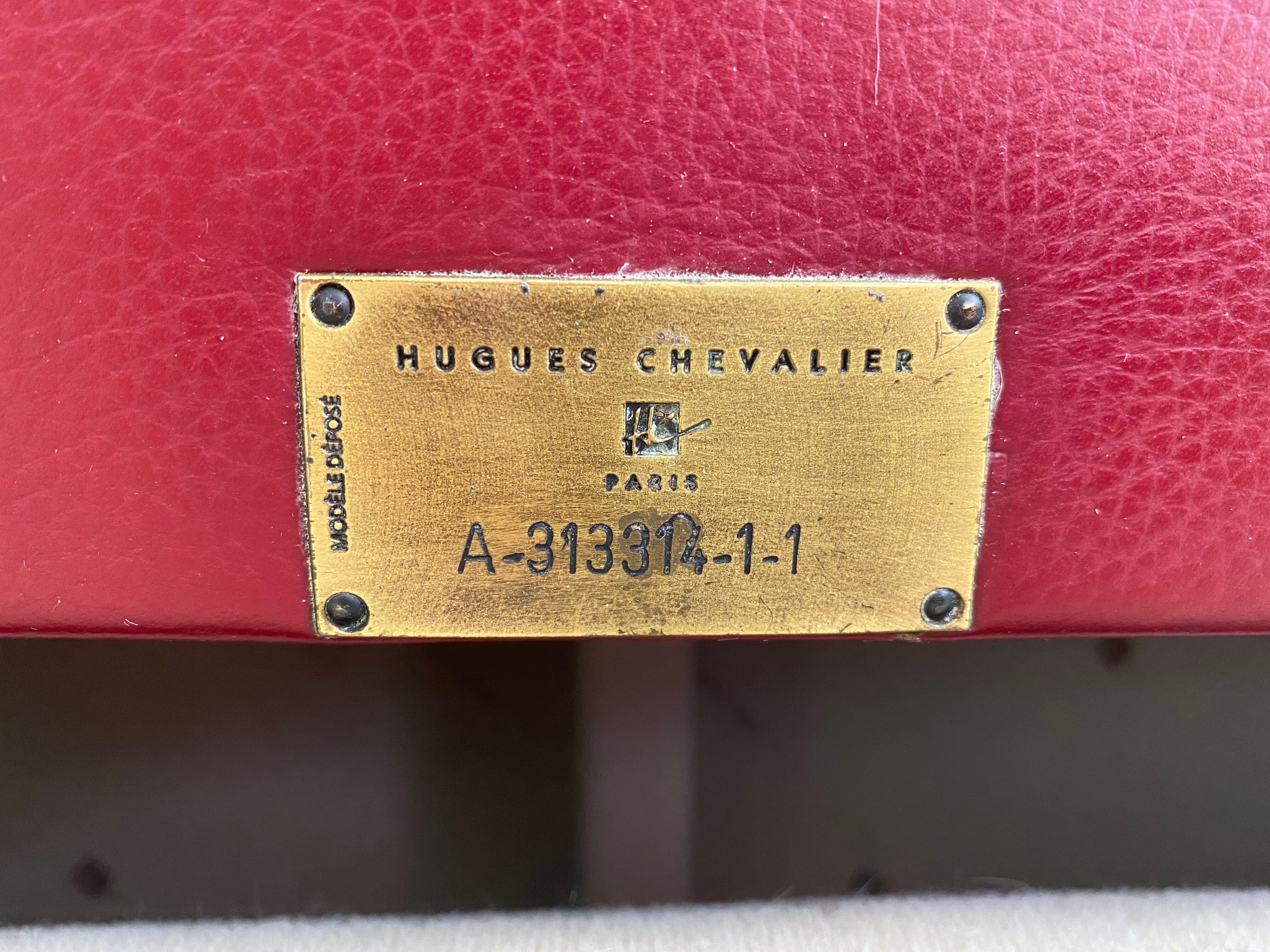 Canapé lit club convertible cuir rouge Hugues Chevalier deux assises