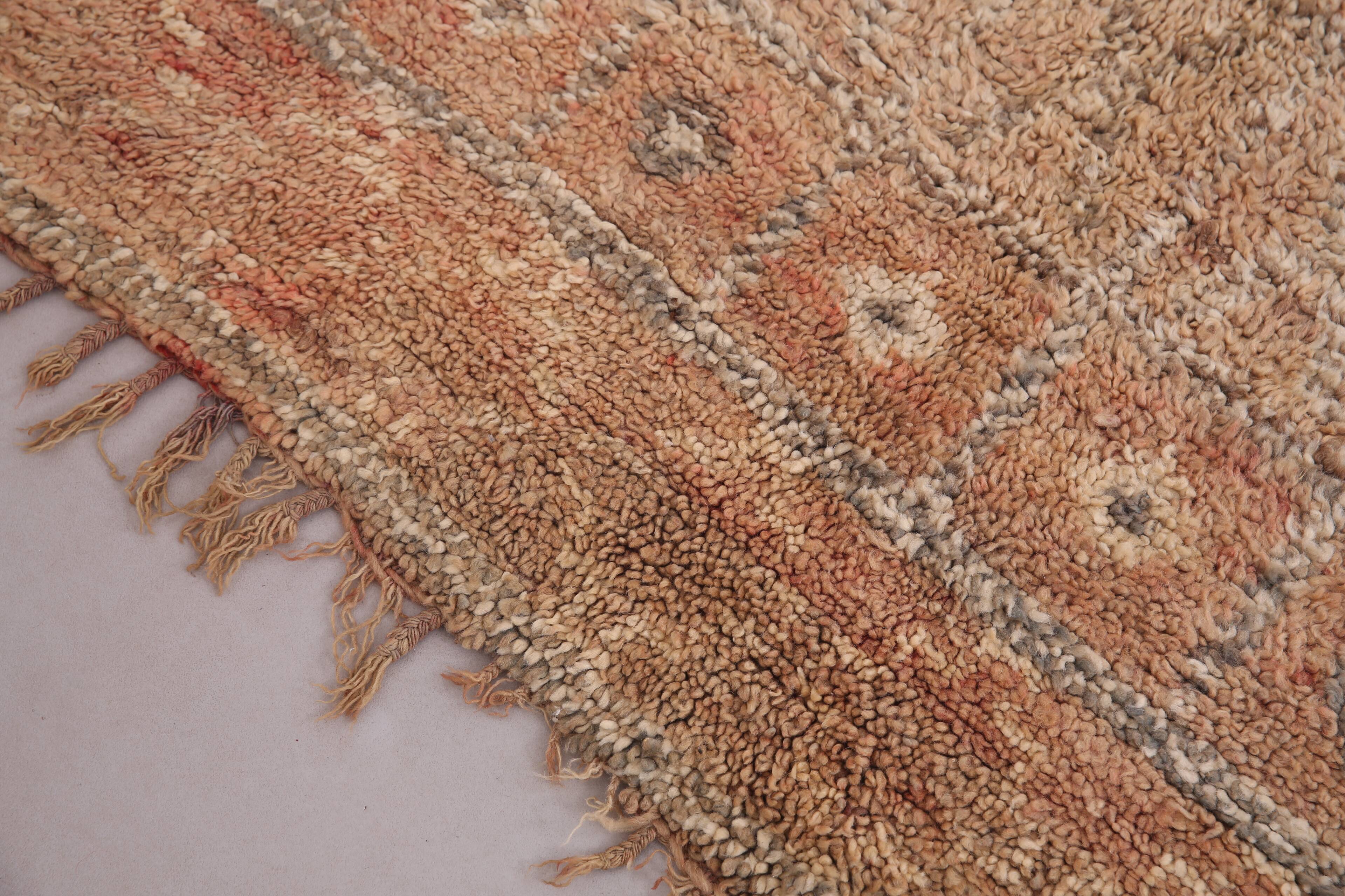 Peach Vintage Moroccan Rug 174 x 263 cm - Berber Wool Rug - Handmade rug