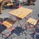 Garden furniture above wood and iron base It is foldable