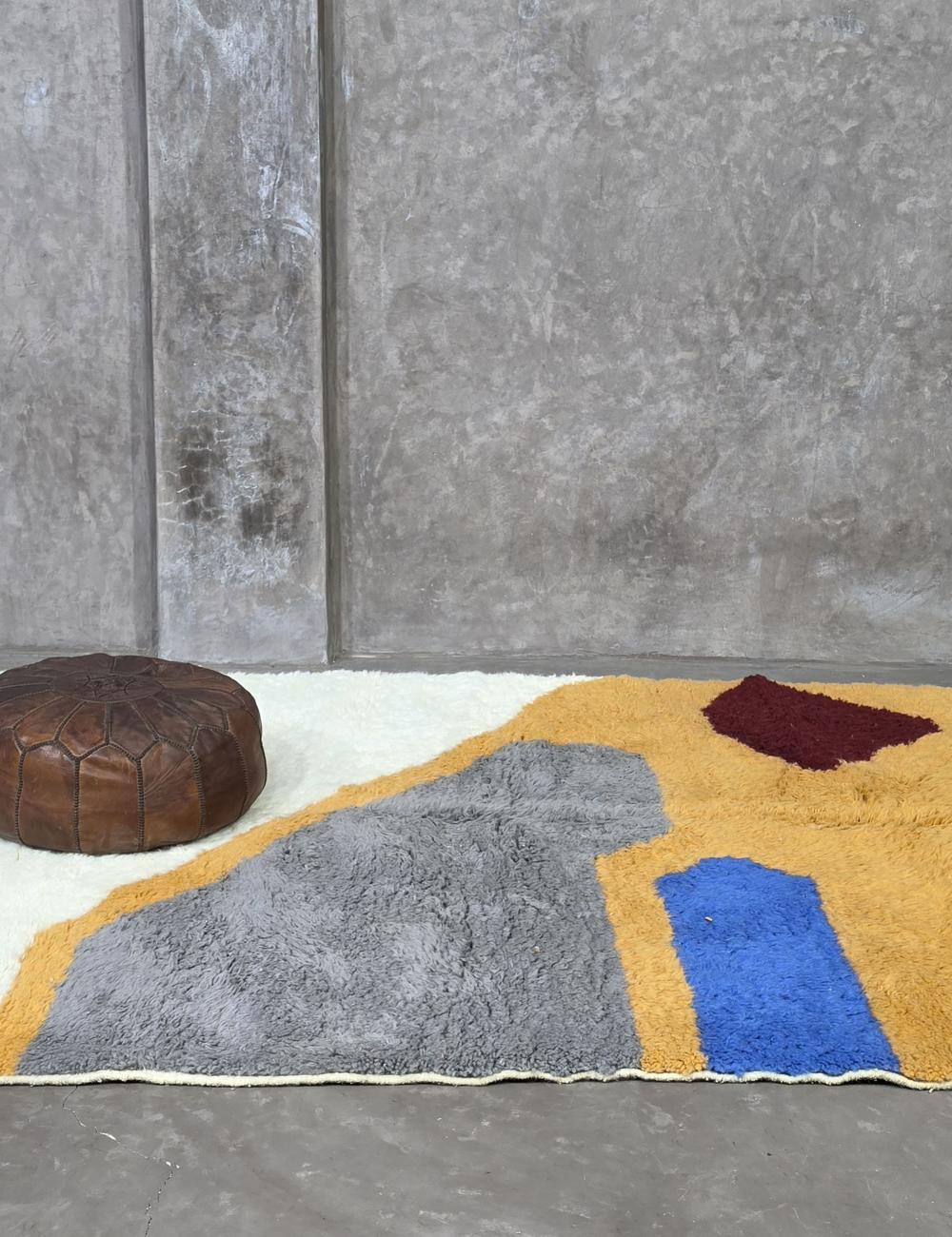 Contemporary Berber Rug - 254 x 196 cm