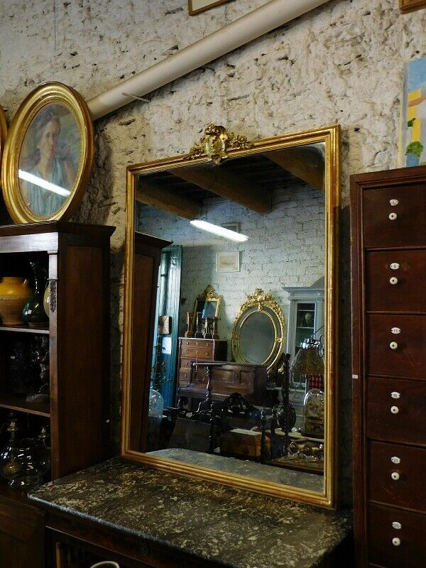 Miroir doré du XIX ème siècle 159cm x 114 cm