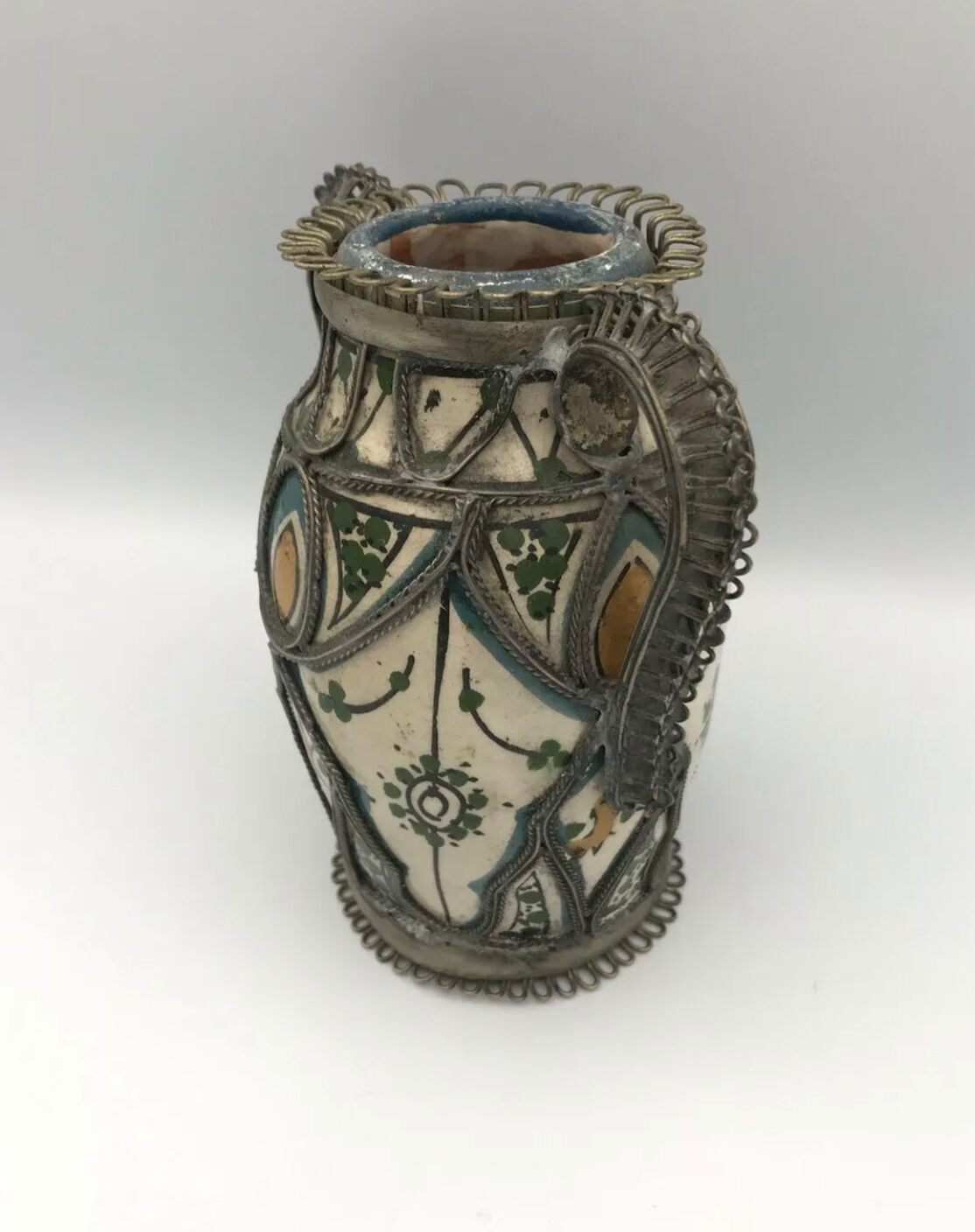 Old safi pottery vase in polychrome paint and metal sculpture décor 14 cm