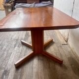 Coffee table raised in Scandinavian teak 1960