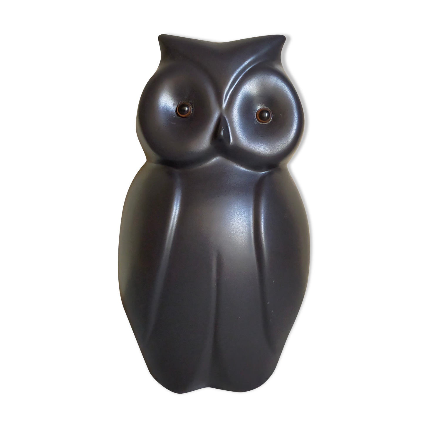 Potter's owl signed in vintage black ceramic
