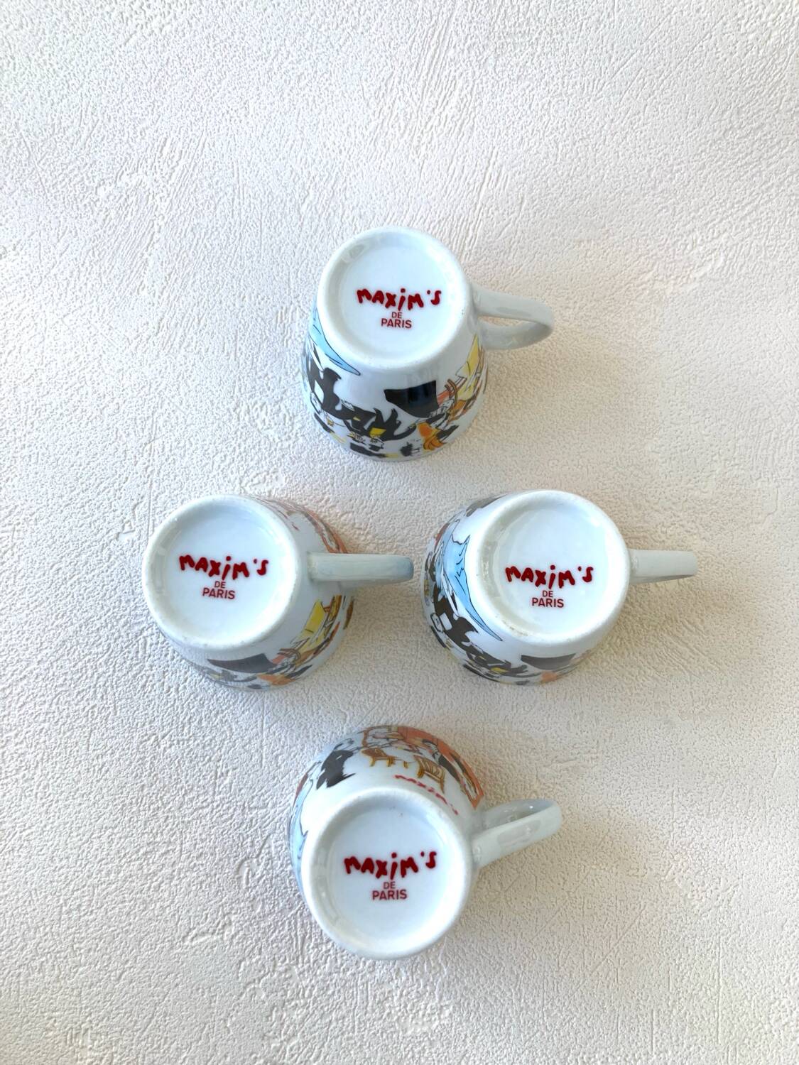 4 Maxim's de Paris coffee cups and saucers