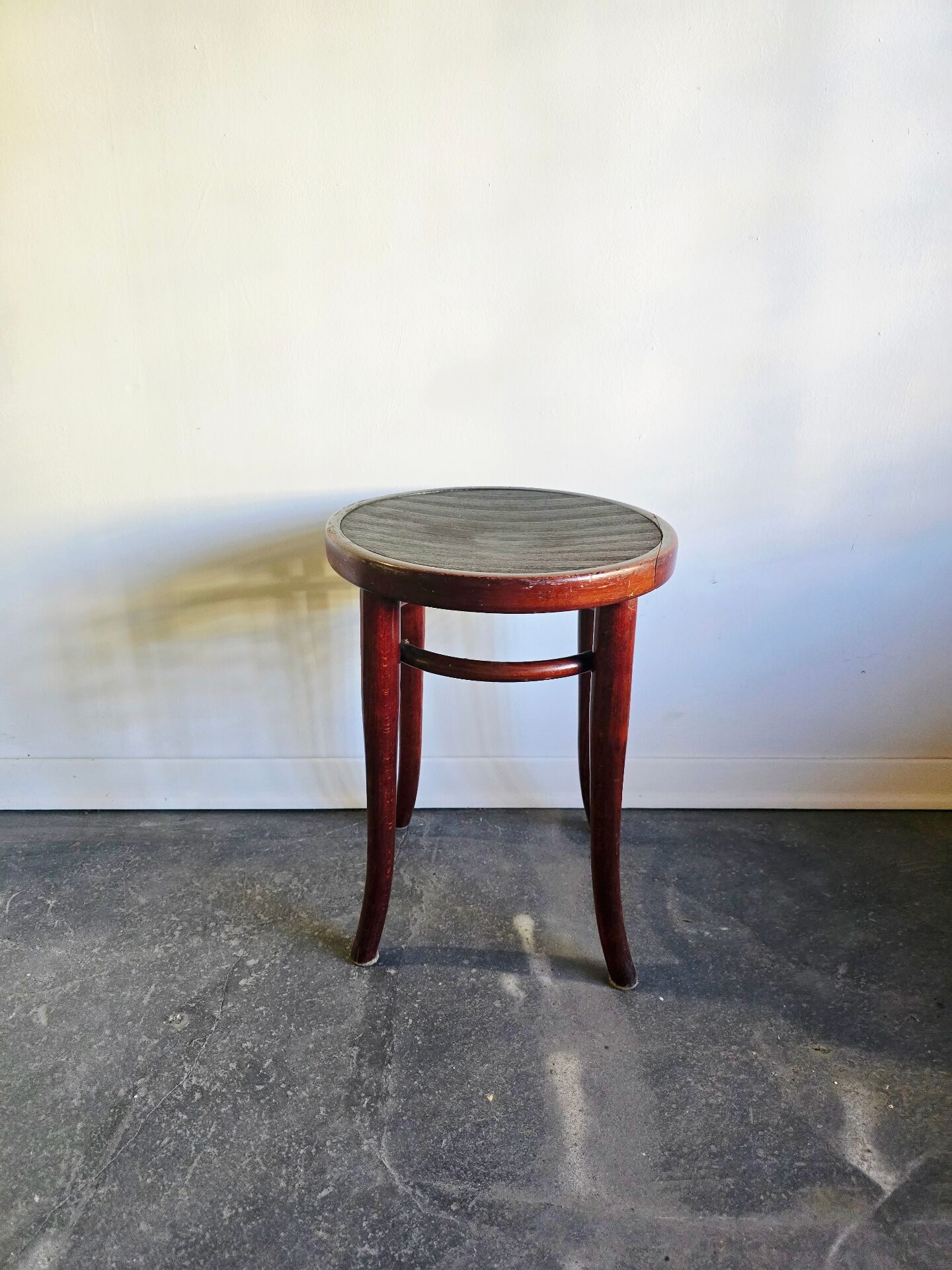 Antique Trieste Bentwood Stool 1920s Österreich Beech Wood Thonet St