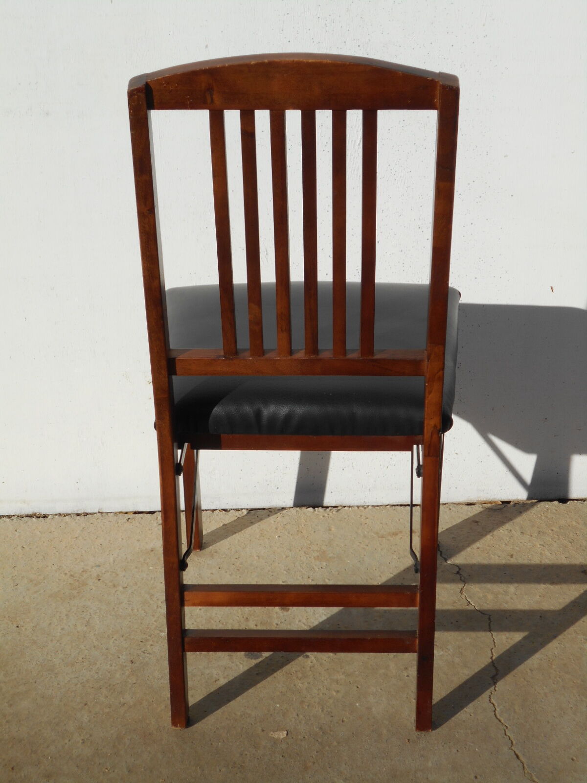 Folding chair in wood and leather, set of 4