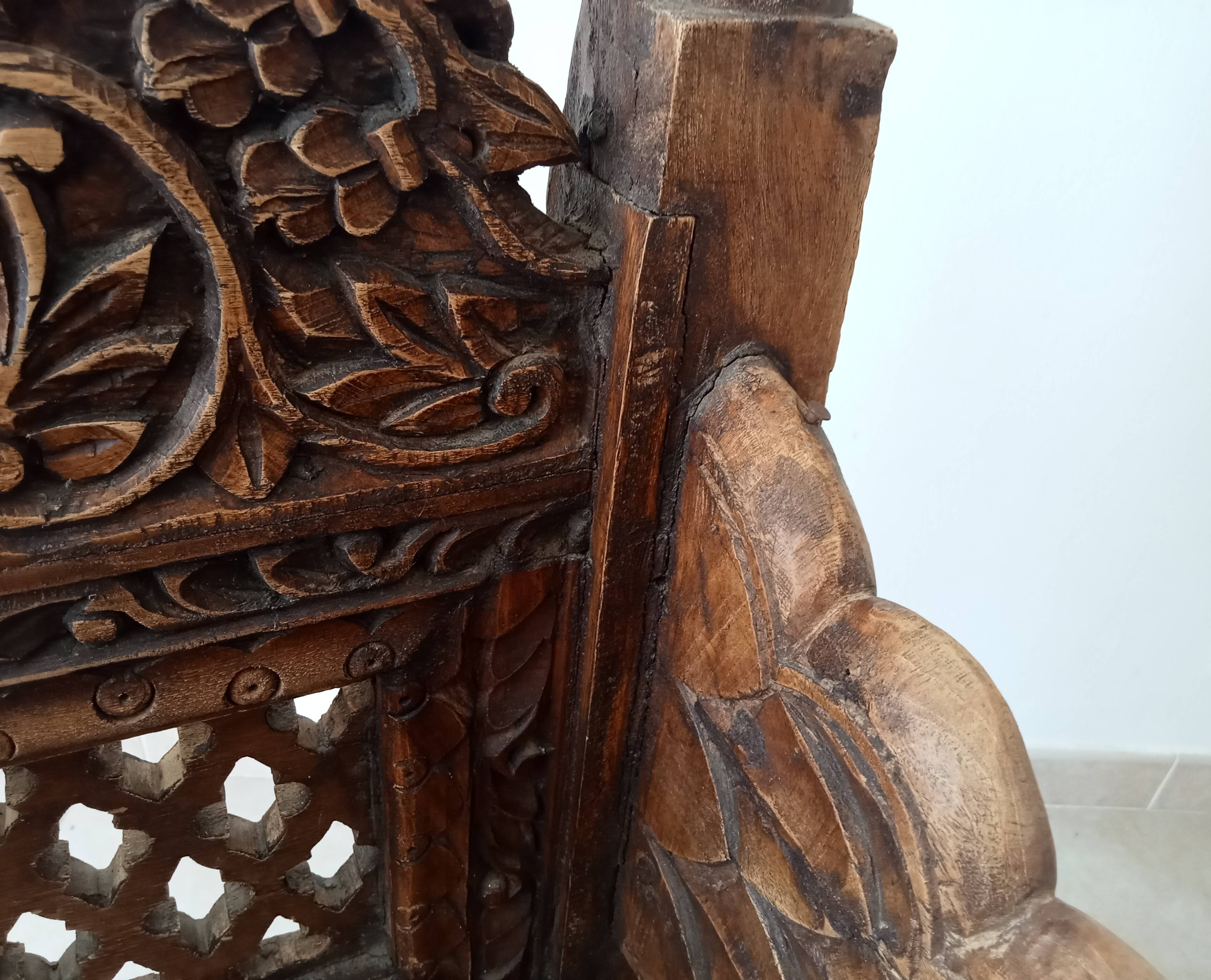 Fauteuil Ancien Pidha Rajasthan XIXeme en Palissandre